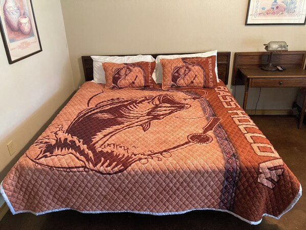 1 bedroom, WiFi, bed sheets