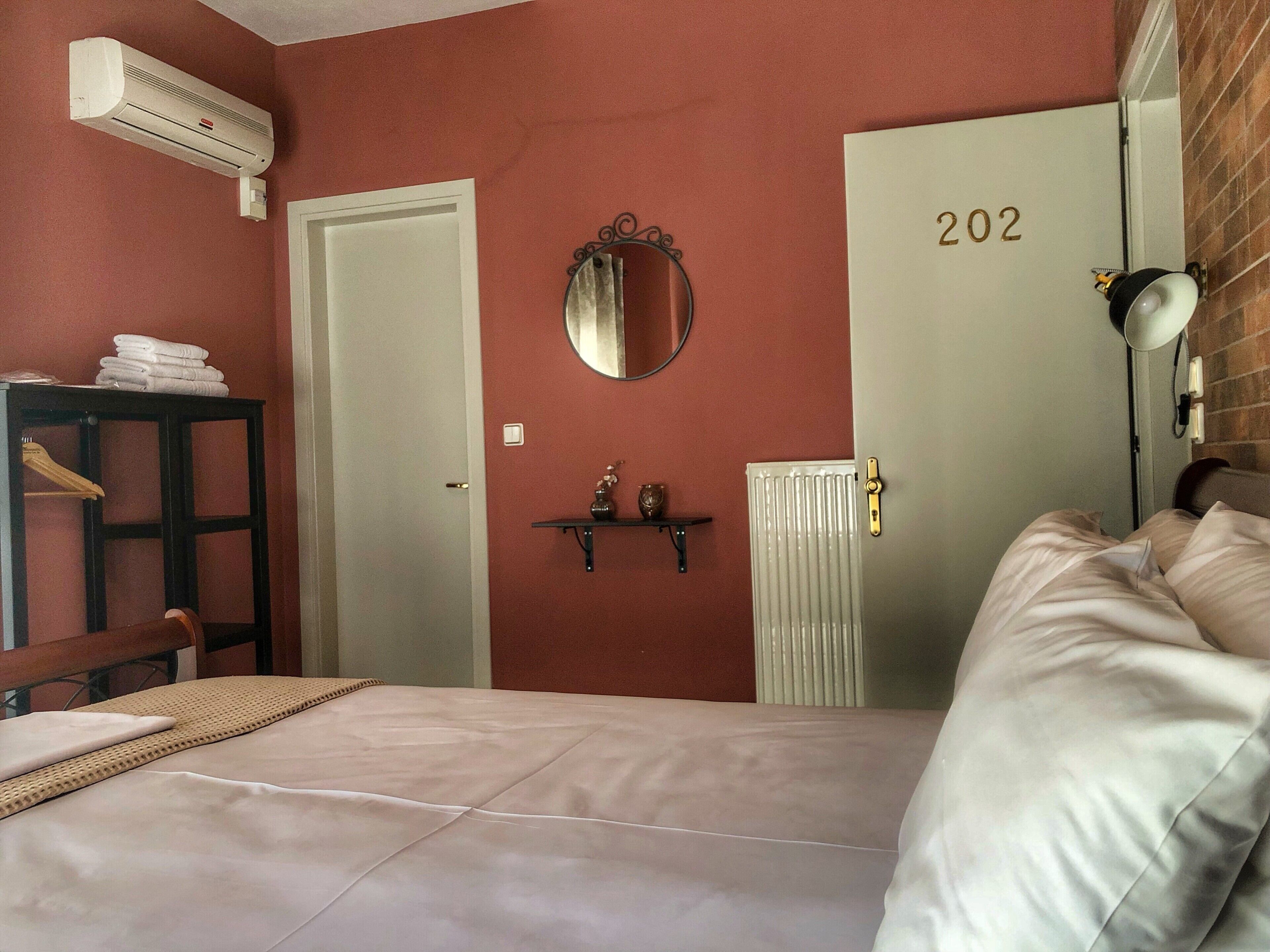 Basic Double Room | Free WiFi