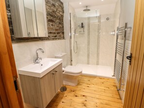 Interior - The Barn (Bishop Auckland)