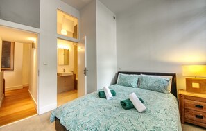 Unclassified image, 3 of 18, button - Apartment Royale (Chamonix-Mont-Blanc)