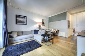 Unclassified image, 5 of 18, button - Apartment Royale (Chamonix-Mont-Blanc)