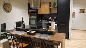 Apartment | Private kitchen | Fridge, microwave, oven, stovetop