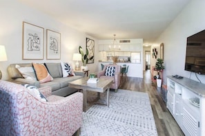 Condo (South Seas Beach Villa 2414) | Fachada