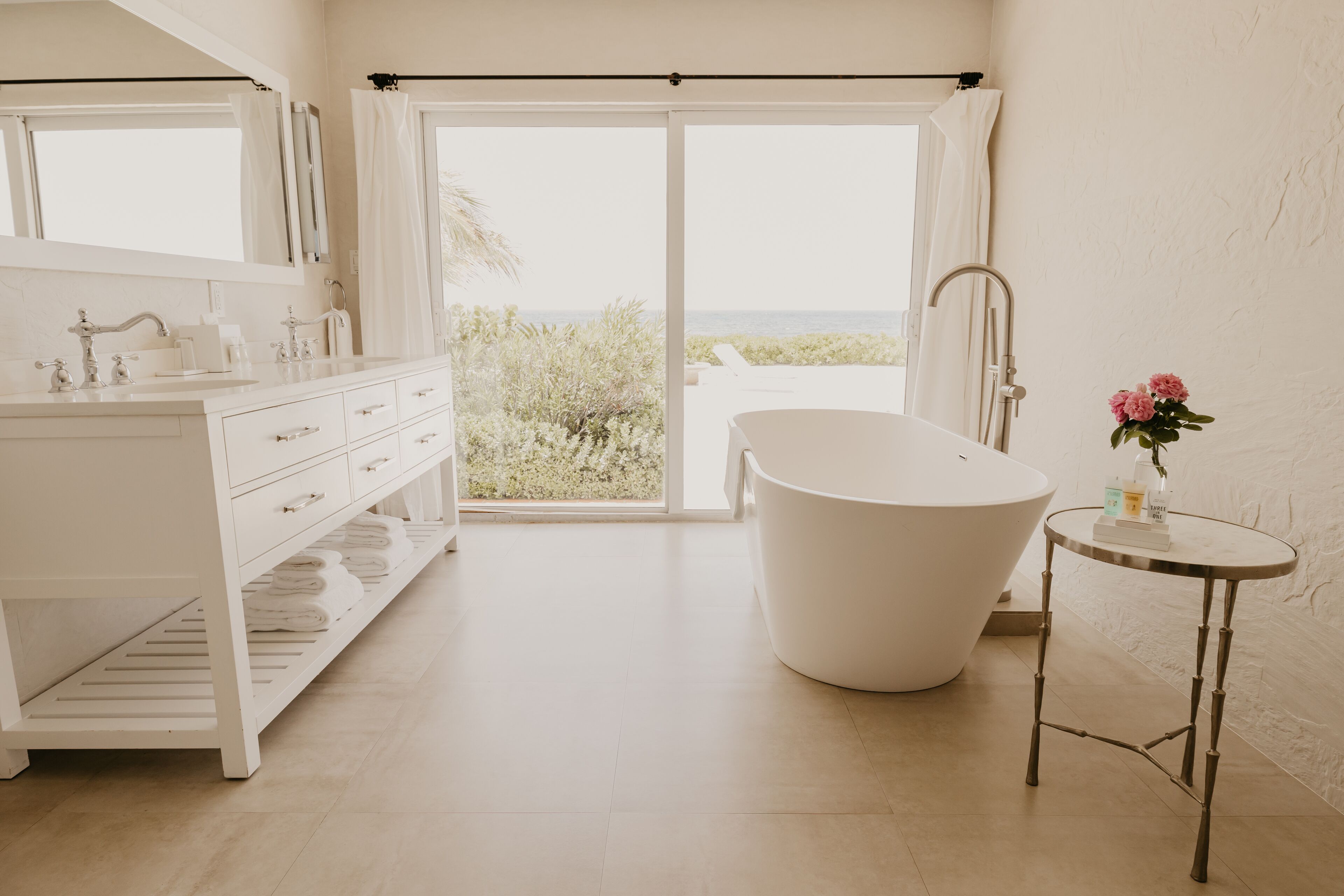 ル ソレイユ ドール ケイマンブラック Expedia提供写真