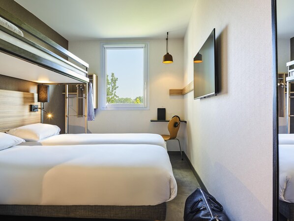 Premium bedding, soundproofing, free WiFi, bed sheets - ibis Budget Paris porte de la Chapelle - Aréna (Paris)