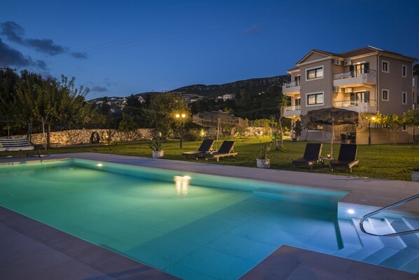 Front of property - Queen Bee Residence (Kefalonia)