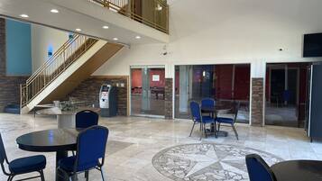 Gratis kontinental frukost varje dag