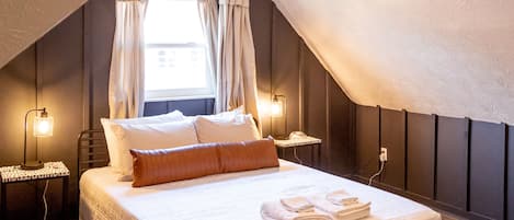 2 bedrooms, blackout curtains, WiFi, bed sheets