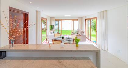 PF24 Excelente Casa 6 Suítes