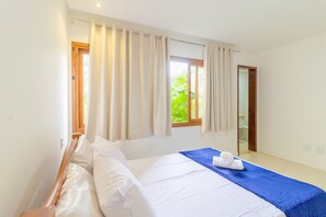 House | 6 bedrooms, blackout drapes, iron/ironing board, free WiFi - PF24 Excelente Casa 6 Suítes (Mata de São João)