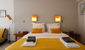 1 bedroom, iron/ironing board, travel crib, free WiFi - Studio (lisboa)