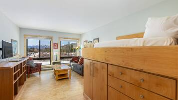 Wifi gratis y ropa de cama