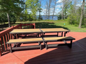 Outdoor dining - Great Summers By The Lake (Necedah)