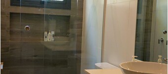 Fantastic new apartment in Saboga with pool and beach