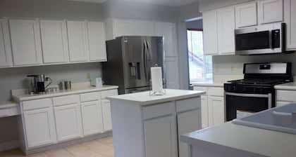 Amazing 4 Bedroom House with nice Backyard