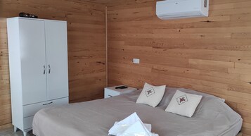 经典客房 | 免费 WiFi、床单