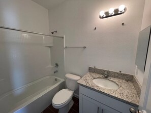 Combined shower/tub, jetted tub, bidet - 2 Bedroom all new (Haines City)