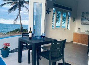 Outdoor dining - breathtaking sea view Beach FRONT very PRIVATE and quiet SOLAR POWERED (Arecibo)