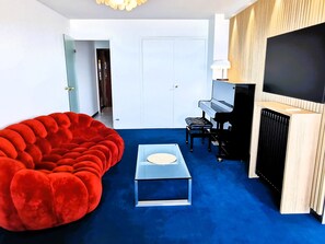 TV - Les Soleils facing the sea 6/7 people (Les Sables-d´Olonne)