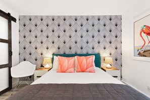 2 Schlafzimmer, Schreibtisch, Bügeleisen/Bügelbrett, WLAN