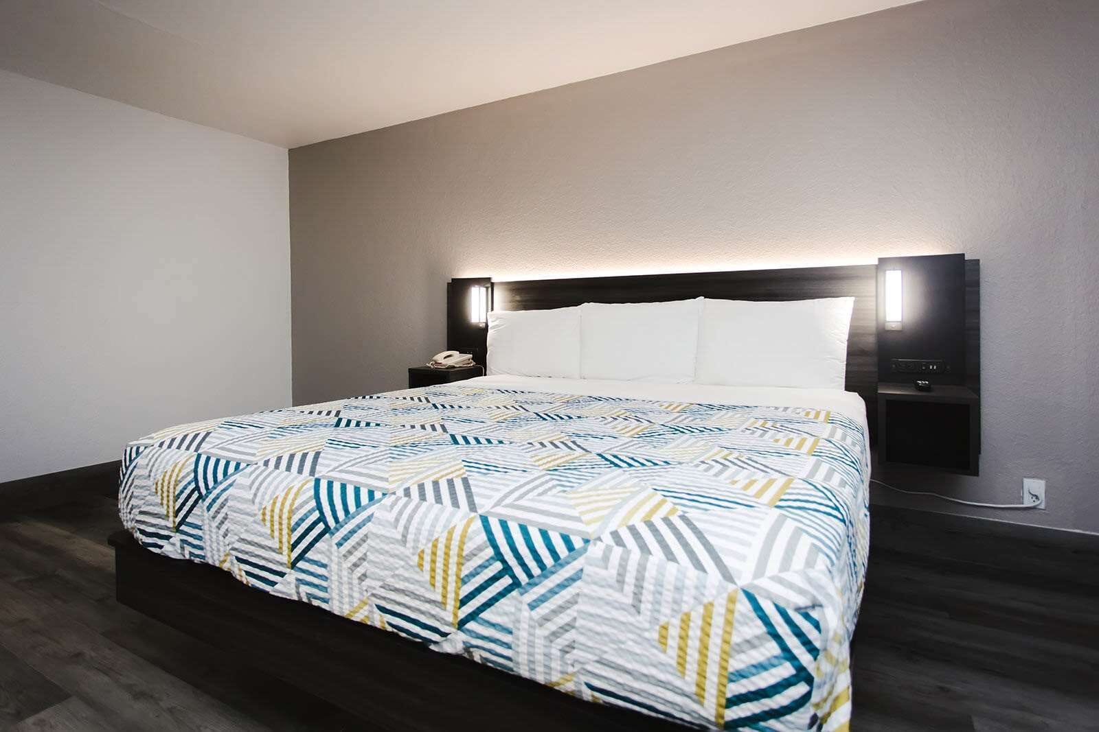 Photo - Studio 6 Houston TX Medical Center NRG Stadium