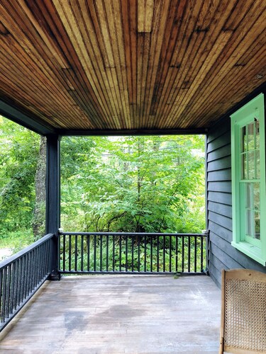 Mountain Farmhouse (The Lorca, Catskills) - 10 min to Belleayre, 25 min Windham