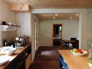 Kühlschrank, Ofen, Herdplatte, Geschirrspüler