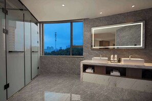 Towels - Ramada Encore by Wyndham Wuhan West (Wuhan)