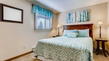 3 habitaciones, tabla de planchar con plancha y wifi gratis