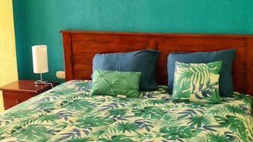 Family Apartment | 1 bedroom, blackout drapes, free WiFi, bed sheets