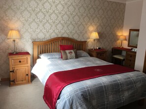 Deluxe Double Room (King Size Bed) | Free WiFi - Toads Croak - Adults Only (Kyle)