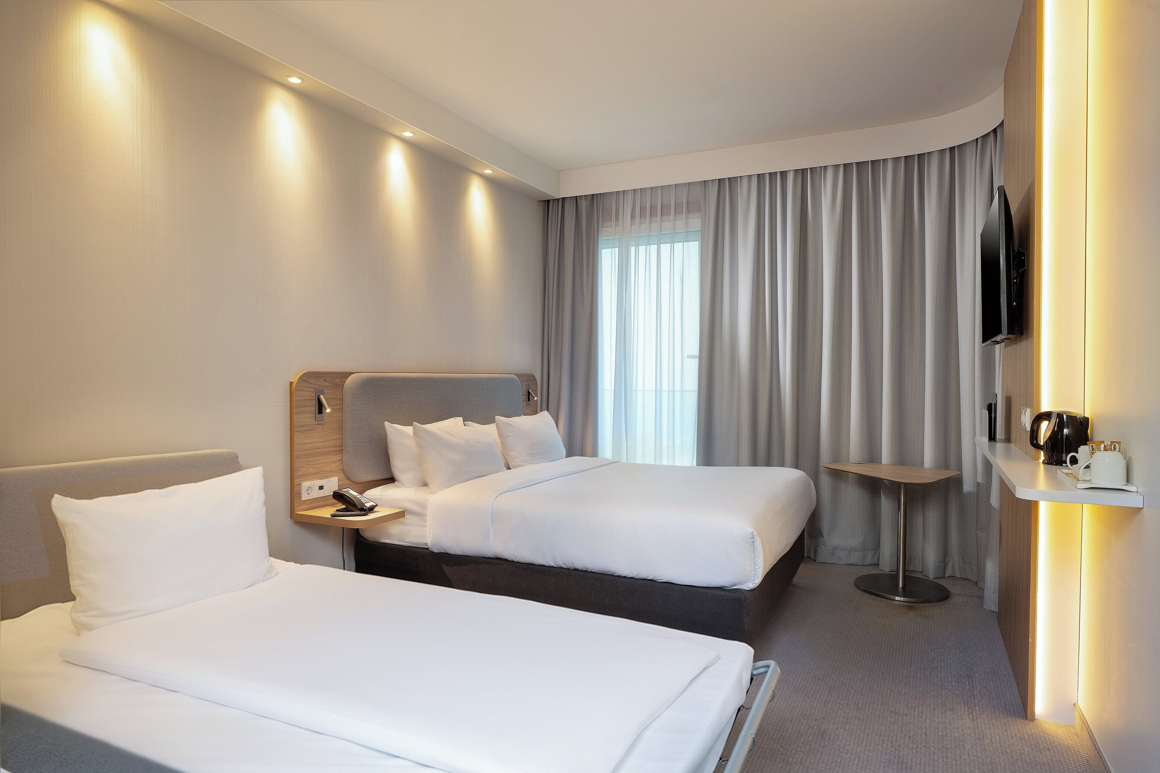 Photo - Holiday Inn Express Munich North, an IHG Hotel