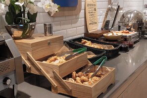 Restaurant - Holiday Inn Express Munich North by IHG (Munich)