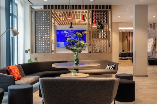 Holiday Inn Express Munich North by IHG