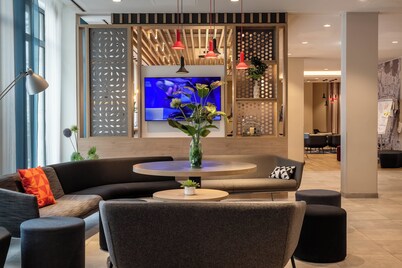 Holiday Inn Express Munich North by IHG