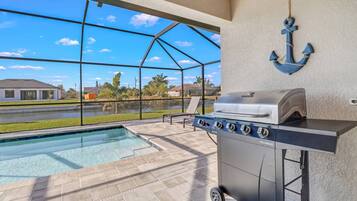 House (1328 SW 8th PL) | Exterior