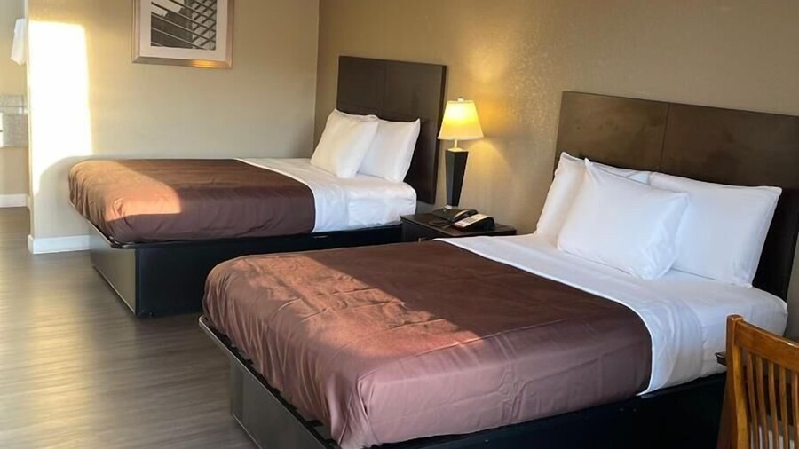 Suburban Studios Columbia - Harbison