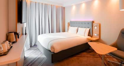 Premier Inn Mannheim City Centre