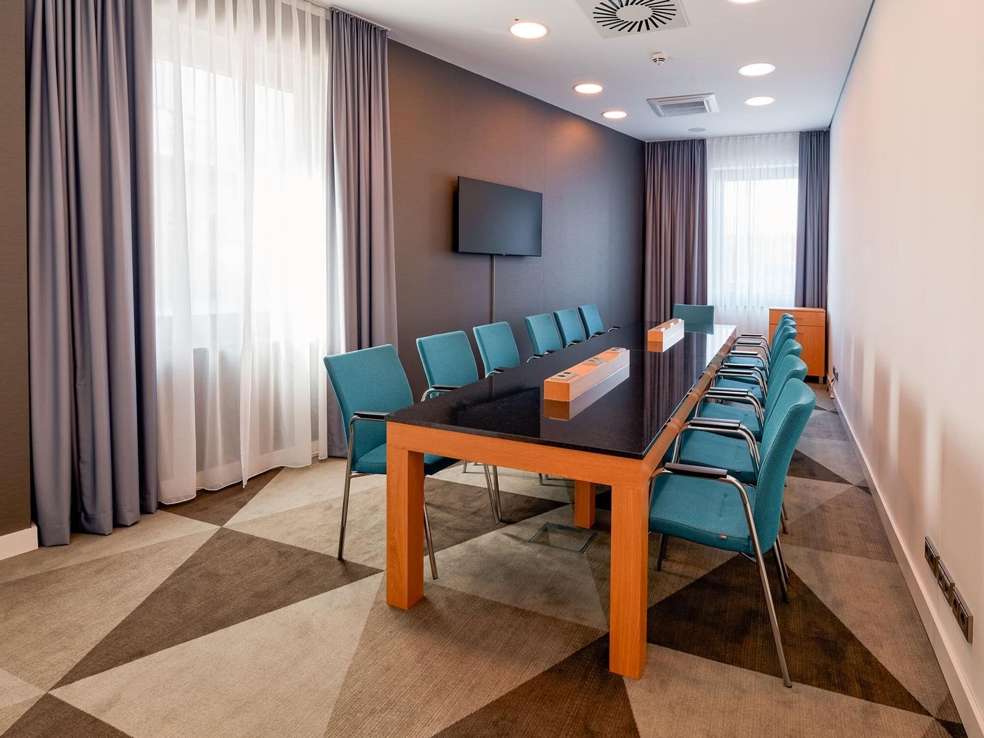 Foto - Premier Inn Mannheim City Centre