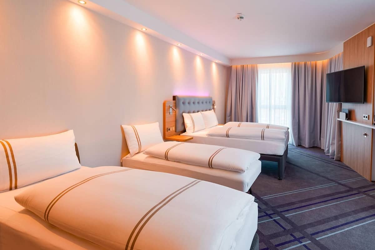 Chambre Quadruple Familiale | Chambres insonorisées, Wi-Fi gratuit