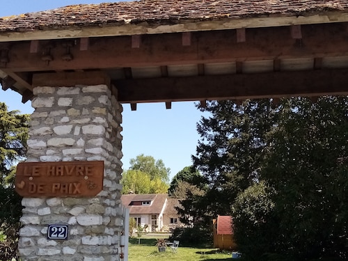 Bed and breakfast in Garennes sur Eure at Le Havre de paix for up to 3 people