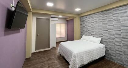 * VILLA LAS FLORES *