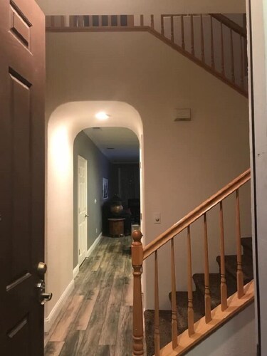 Modern 3 bedroom home in great location