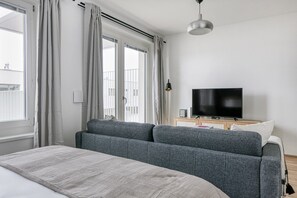 Bügeleisen/Bügelbrett, WLAN, Bettwäsche