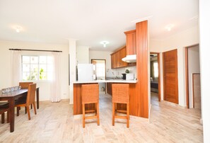 Dining - Comfortable 2 Bdrm 2nd level condo near the beach, and all ammenities (Punta Cana)