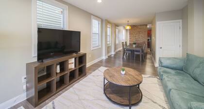 NYC Urban Getaway 10 Min to Newark Penn Station