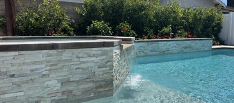 Cozy Pool & Jacuzzi Home with Game Room