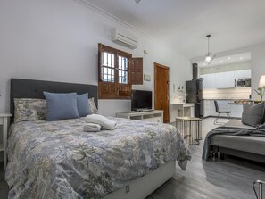 熨斗/熨衣板、上网接入、床单