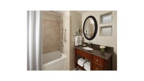 Combined shower/tub