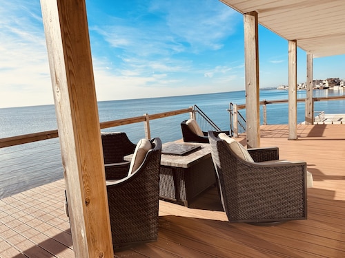 Large Waterfront Modern Beach House